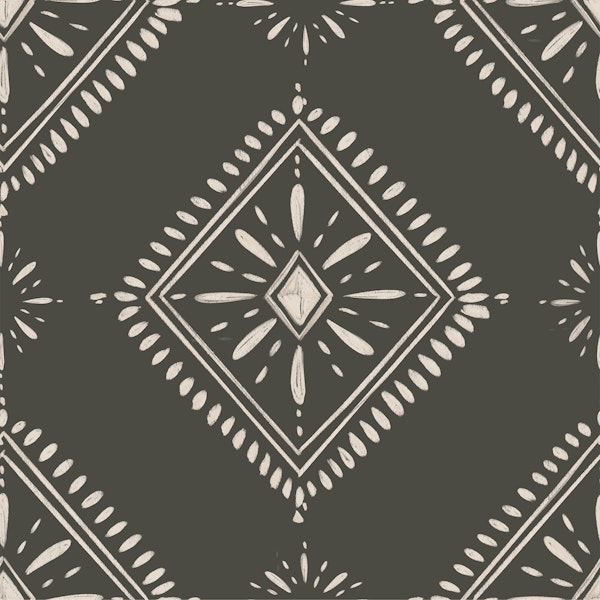 Contemporary Diamond Twist