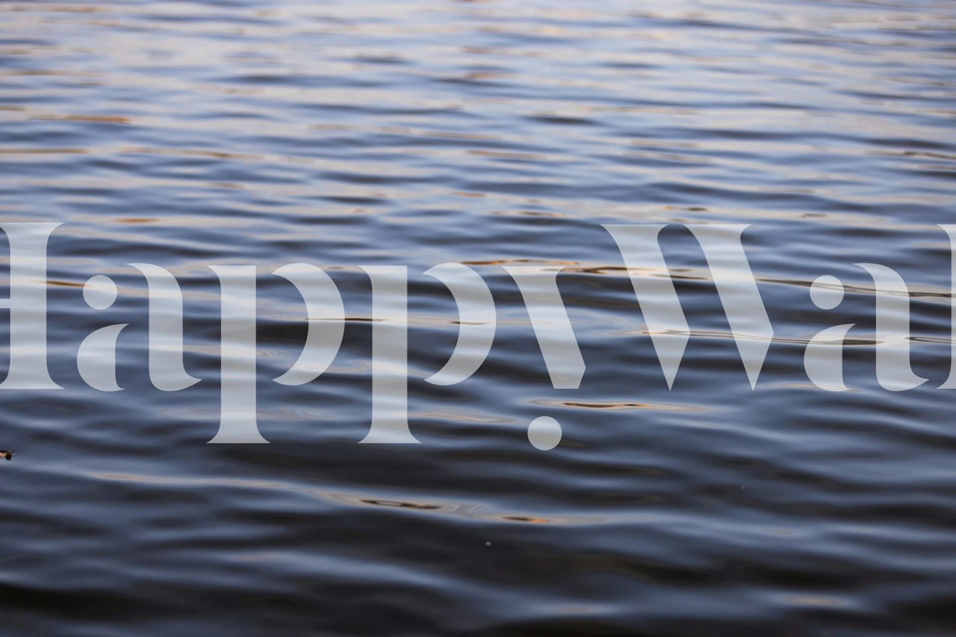 Papel de parede Blue Calm Waters em um quarto estiloso