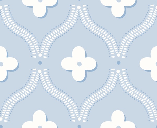 Quatrefoil trellis - country air blue