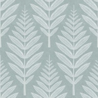 Frosted Leaf Pattern - Silver Grey wallpaper