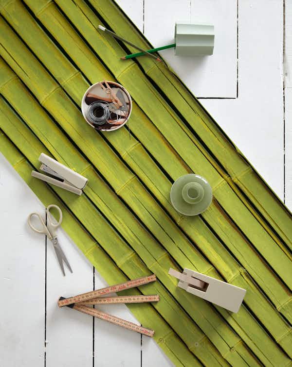 Green bamboo tapet roll