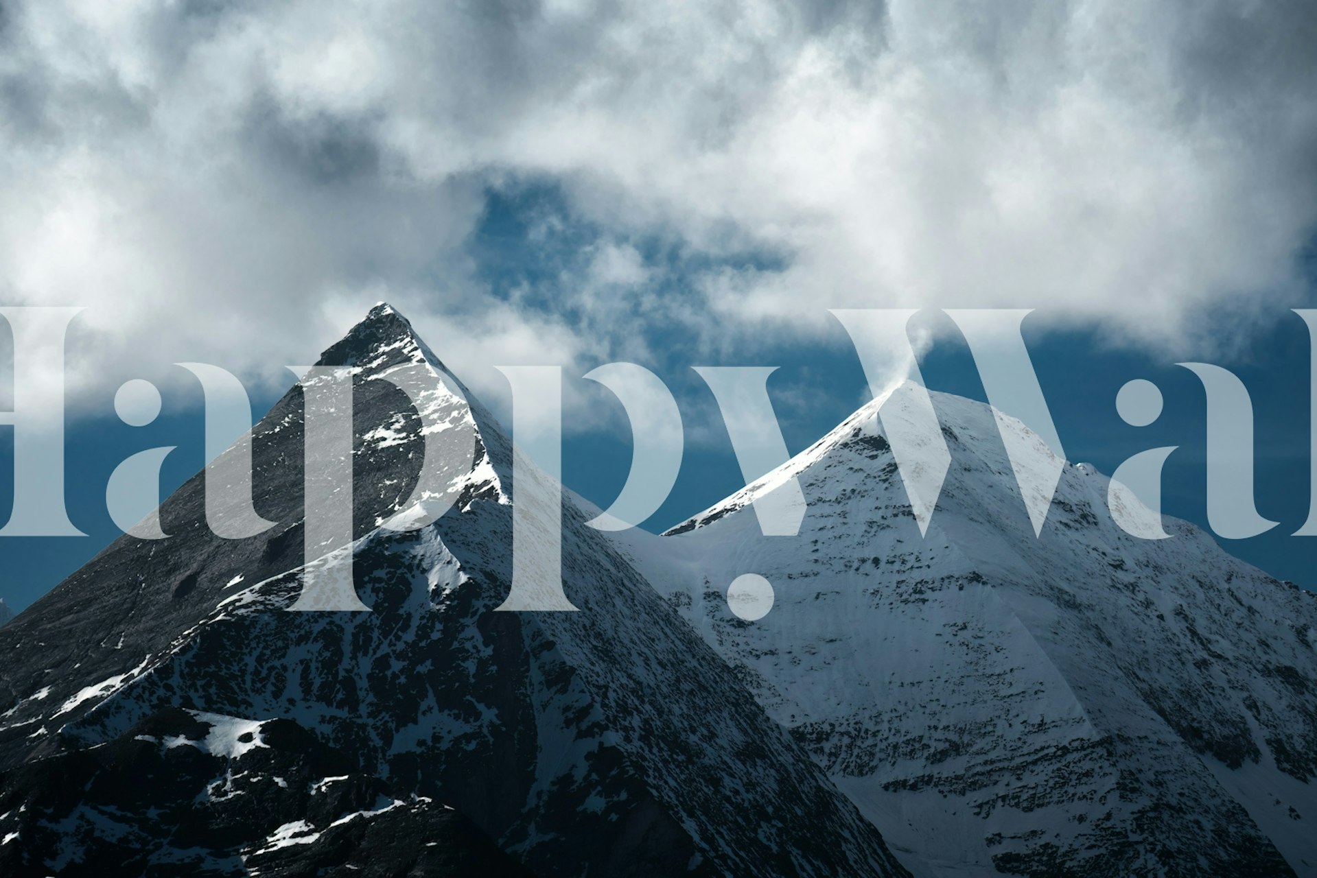 Papel de parede Snowy Alpine Escapade em um quarto