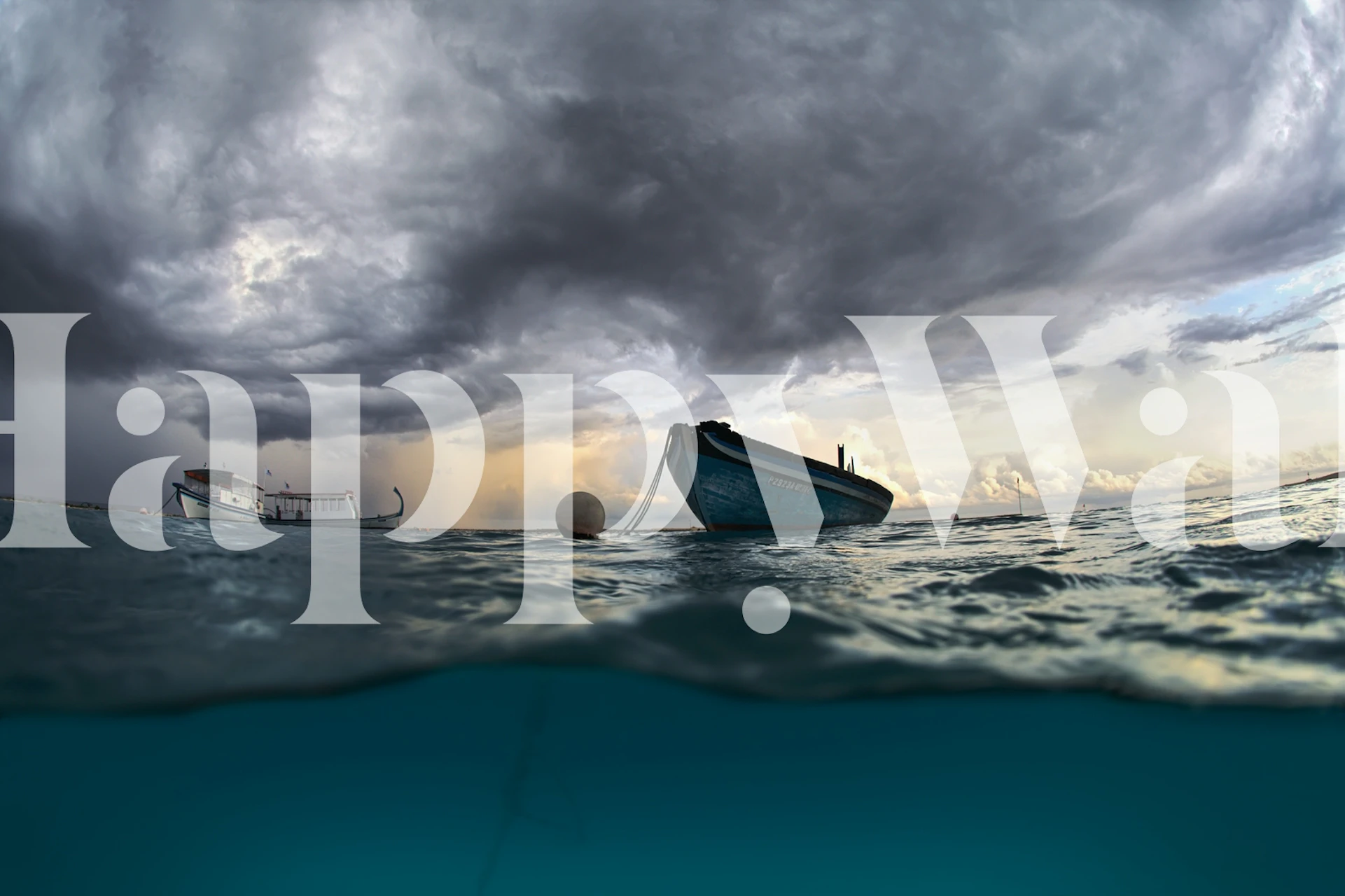 Boat wallpaper design in a room