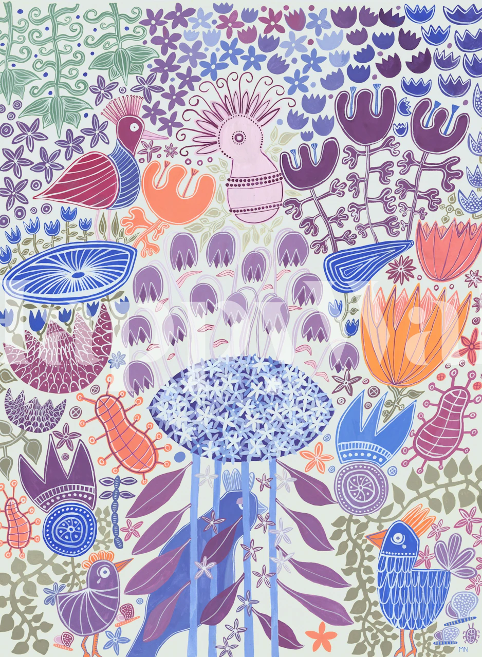 Farverig blomster tapet i et dekoreret rum