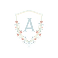 Floral Crest with Initial A behang
