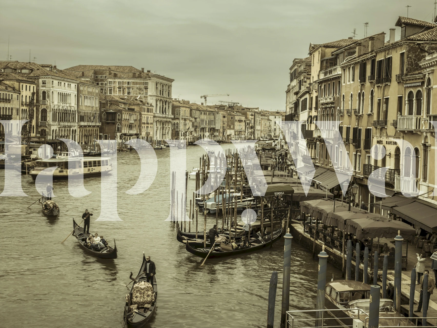 Black and white wallpaper depicting the Historic Grand Canal with boats and buildings