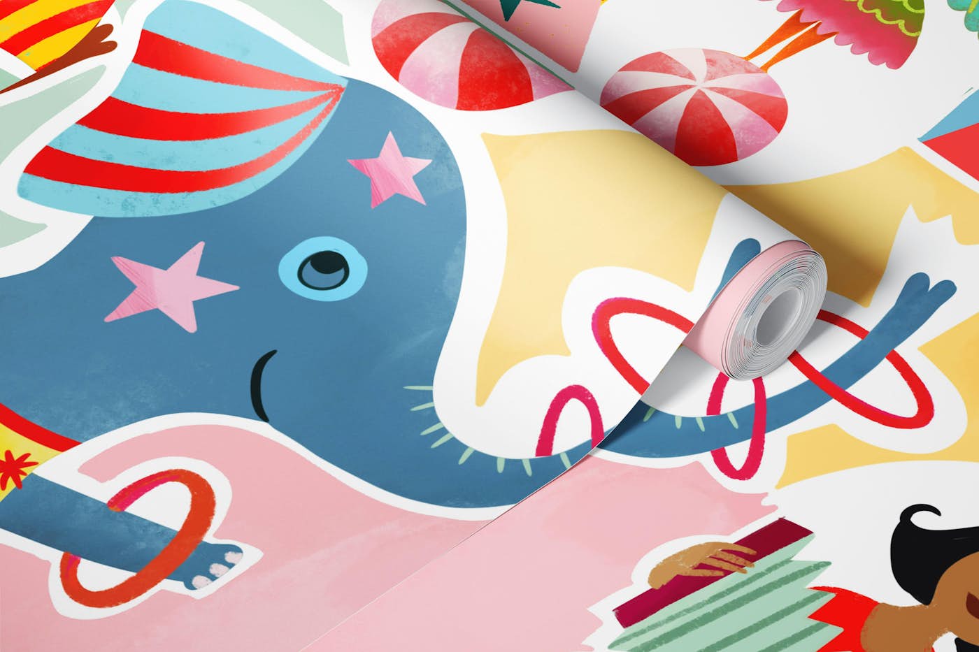 The big Circus craze wallpaper roll