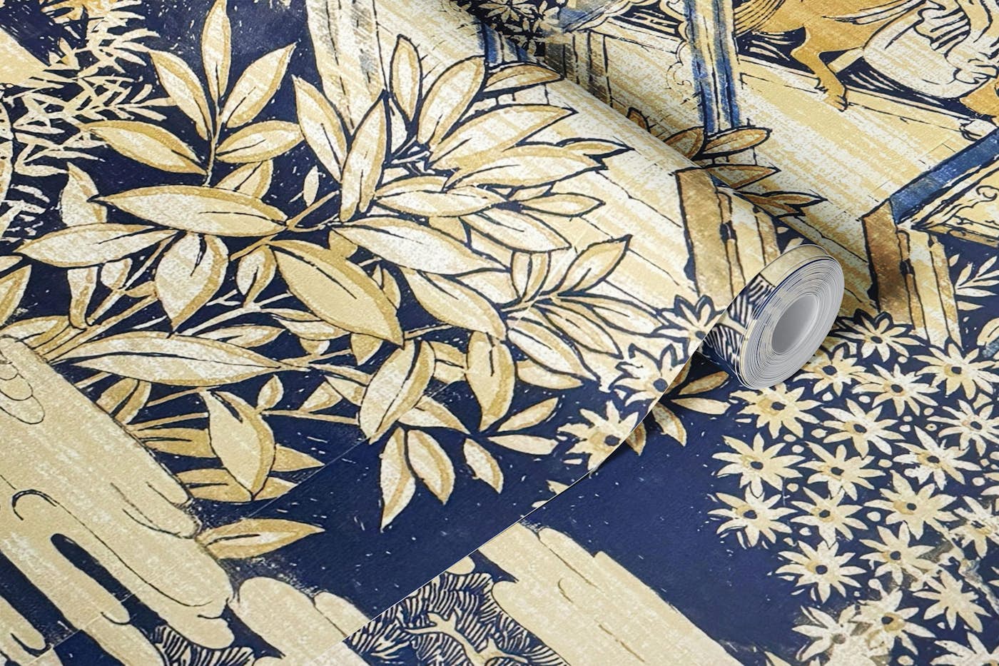 Chinoiserie Scenic Design wallpaper roll