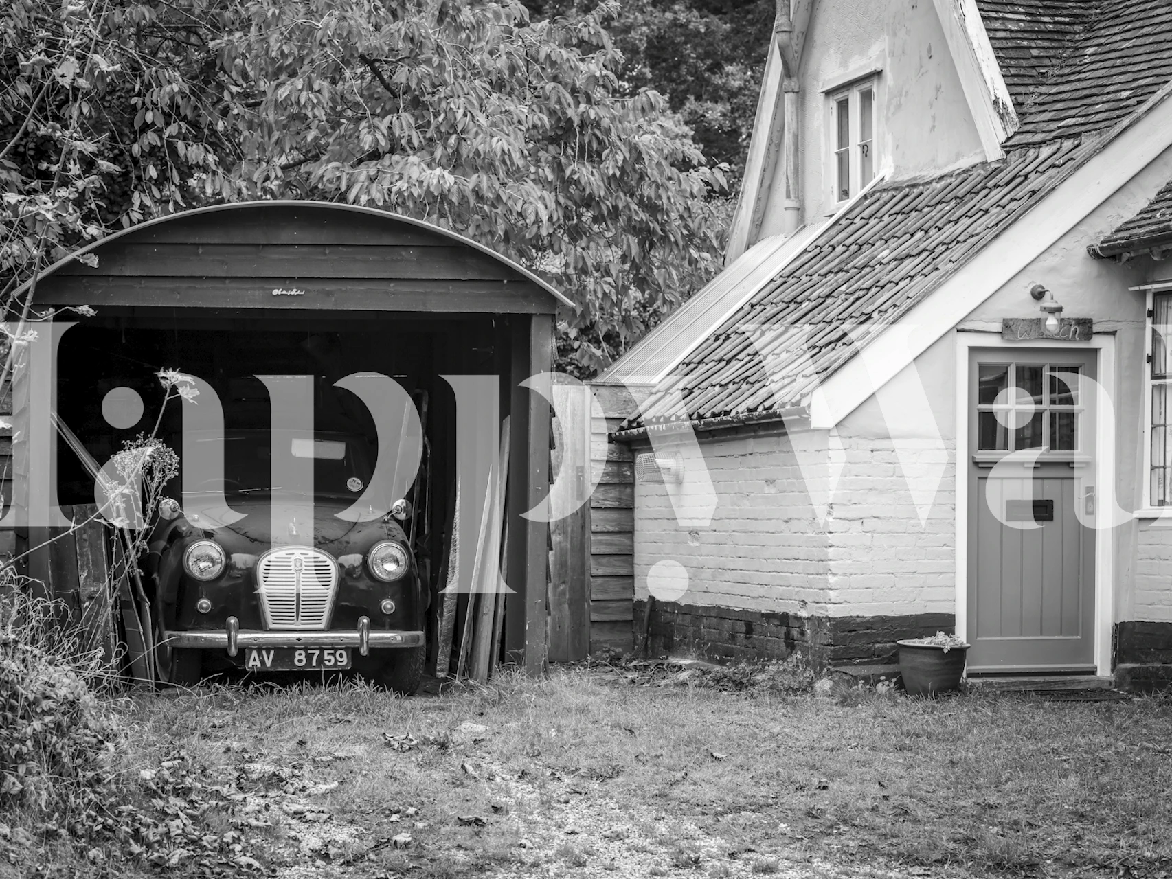 Retro Vehicle Hideaway Tapete in einem gemütlichen Zimmer