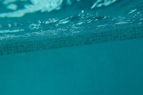 Underwater Pool Glam 2
