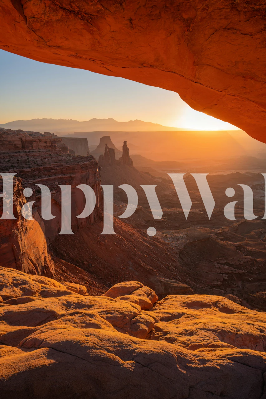 Sunrise Over the Canyon Tapete in einem Raum