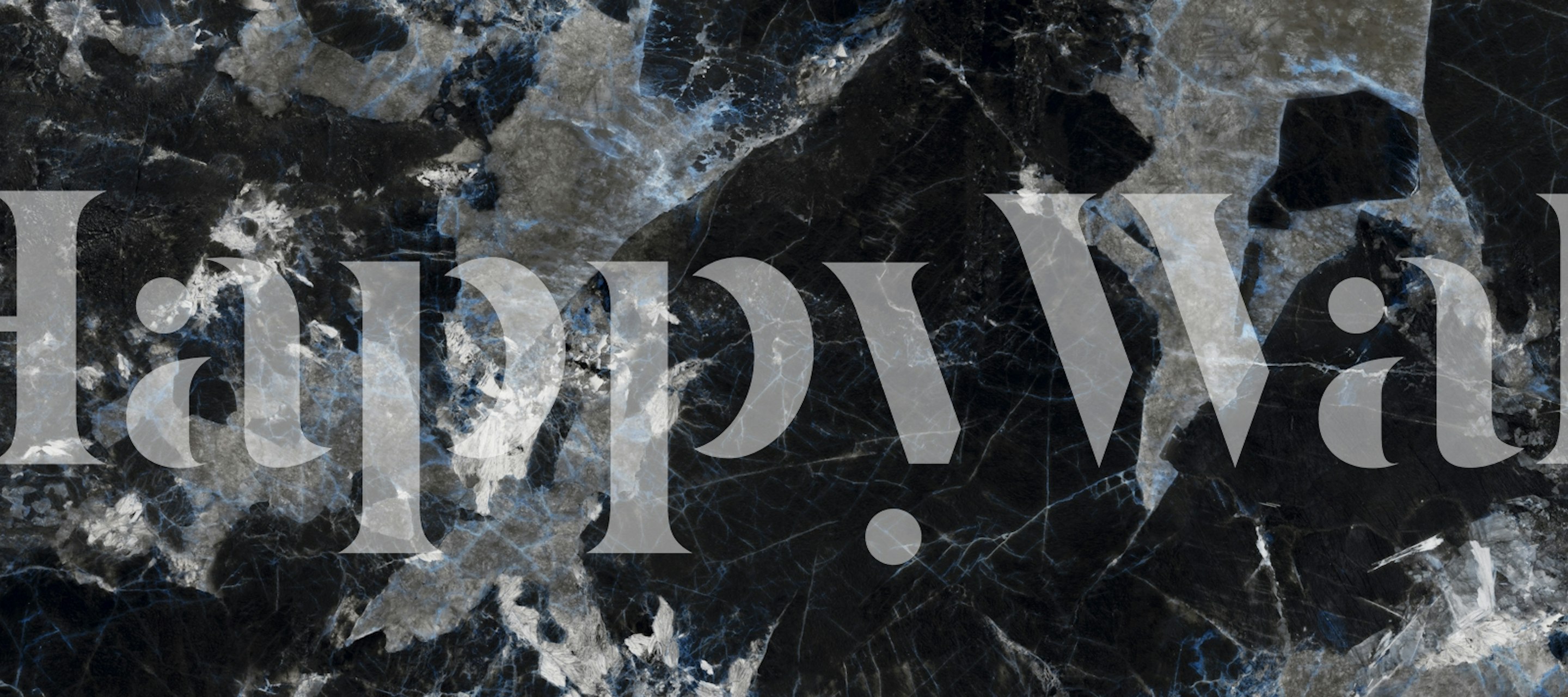 Papel de parede Midnight Blue Noir Marble em um quarto