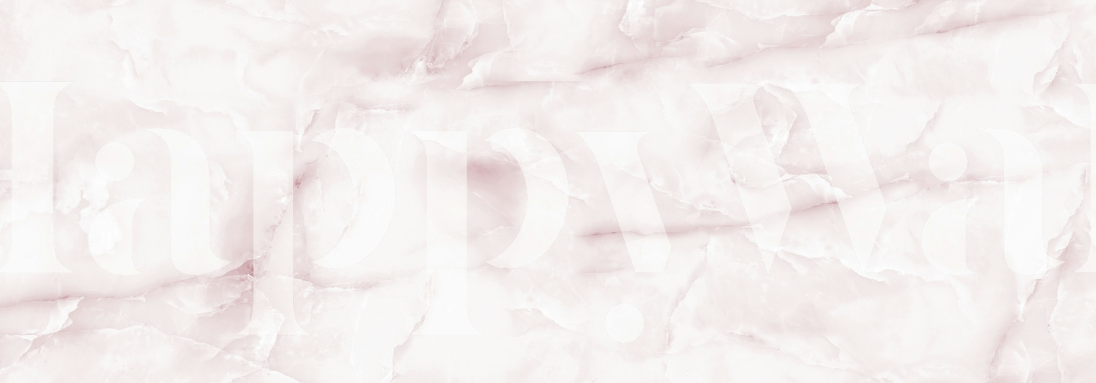 Pink onyx behang getoond in een stijlvol interieur