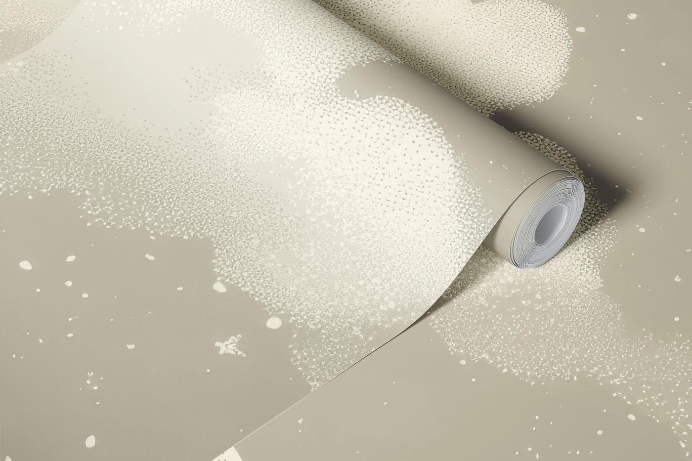 Gentle Skies – Natural wallpaper roll