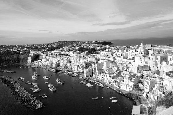 Marina di Corricella View 1 - Procida -BW