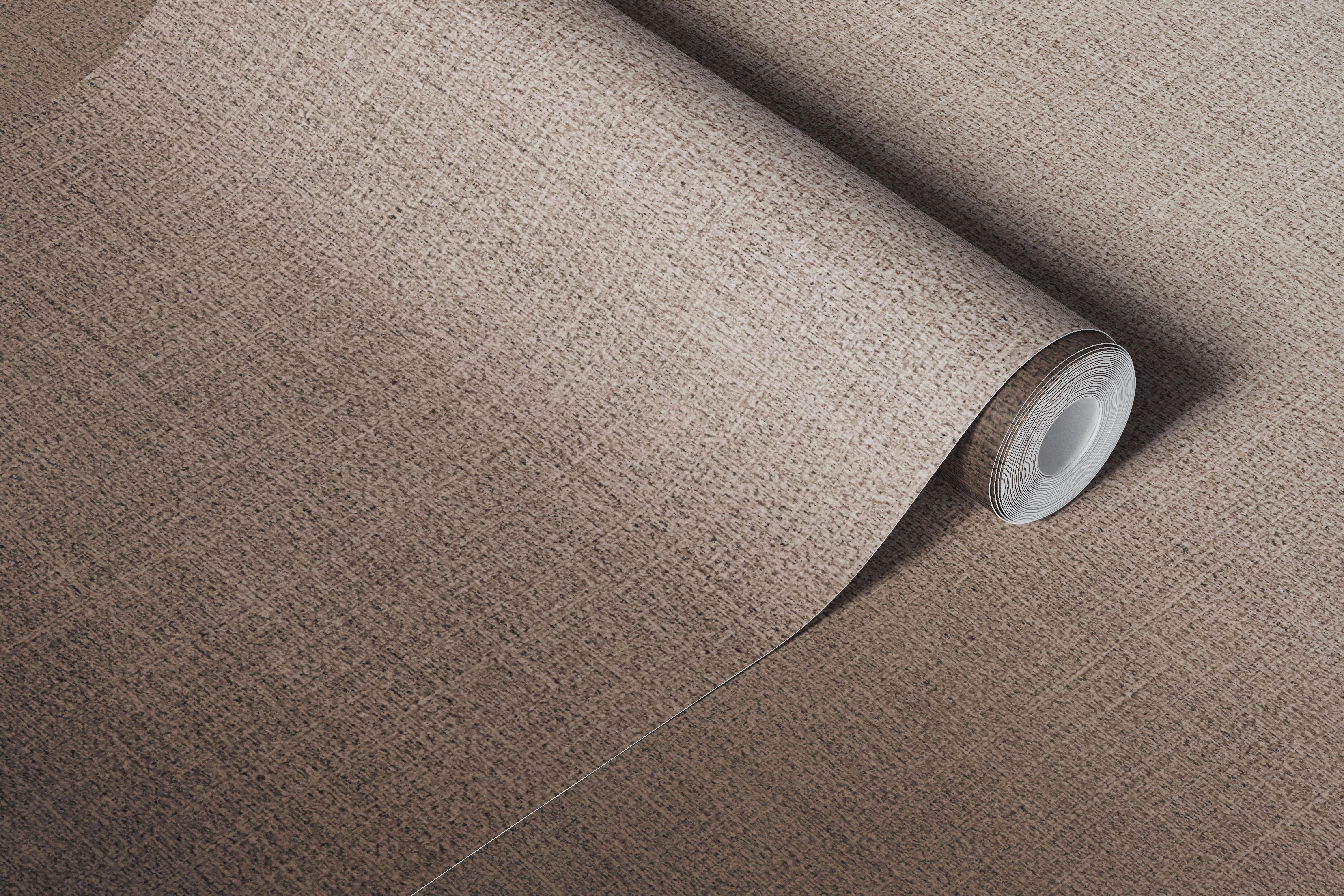 Tmavě hnědá tapeta Dark Brown Haze s jemným abstraktním ombre gradientem v místnosti