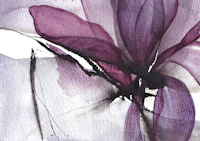 Moody Purple Watercolor Flower behang
