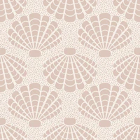 Soft beige seashells on sand tapet