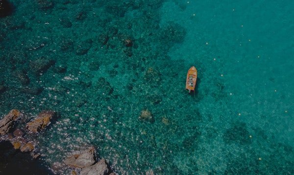 Turquoise Lagoon Boat Aerial View