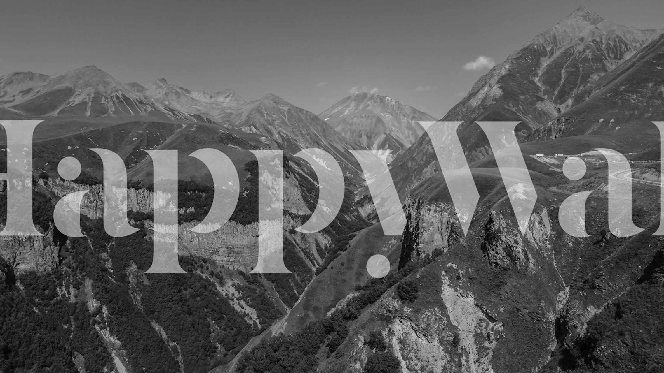 Monochrome Georgian Mountains tapetit