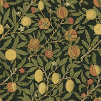 Fruit in Forest Orchard - Arts and Crafts behang