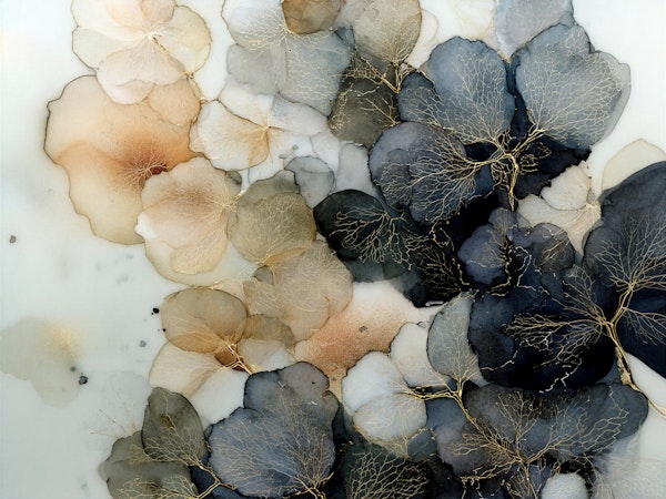 Elegant Dark Florals on Ivory