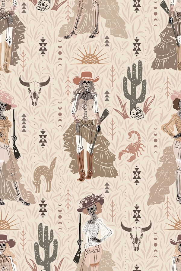 Gothic western steampunk lady cream