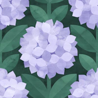 Mod Hydrangea Floral in Purple on Lush Green tapet