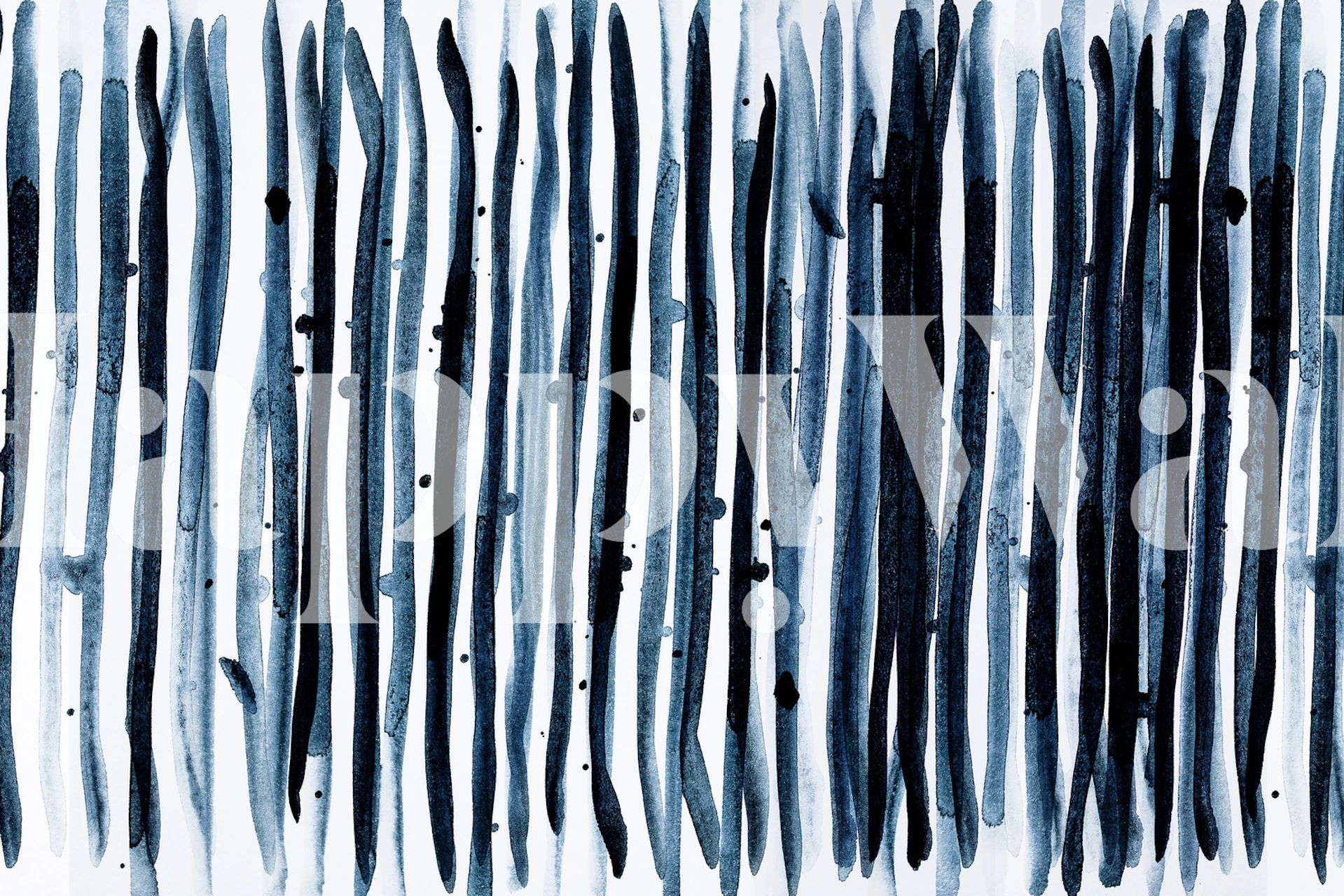 Pennellate blu artistiche in acquerello su carta da parati