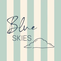 Light Blue Stripes with Clouds tapeta