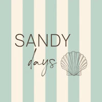 Seafoam Green Scallop Shell Stripes wallpaper