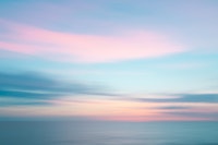 Sky and ocean background wallpaper