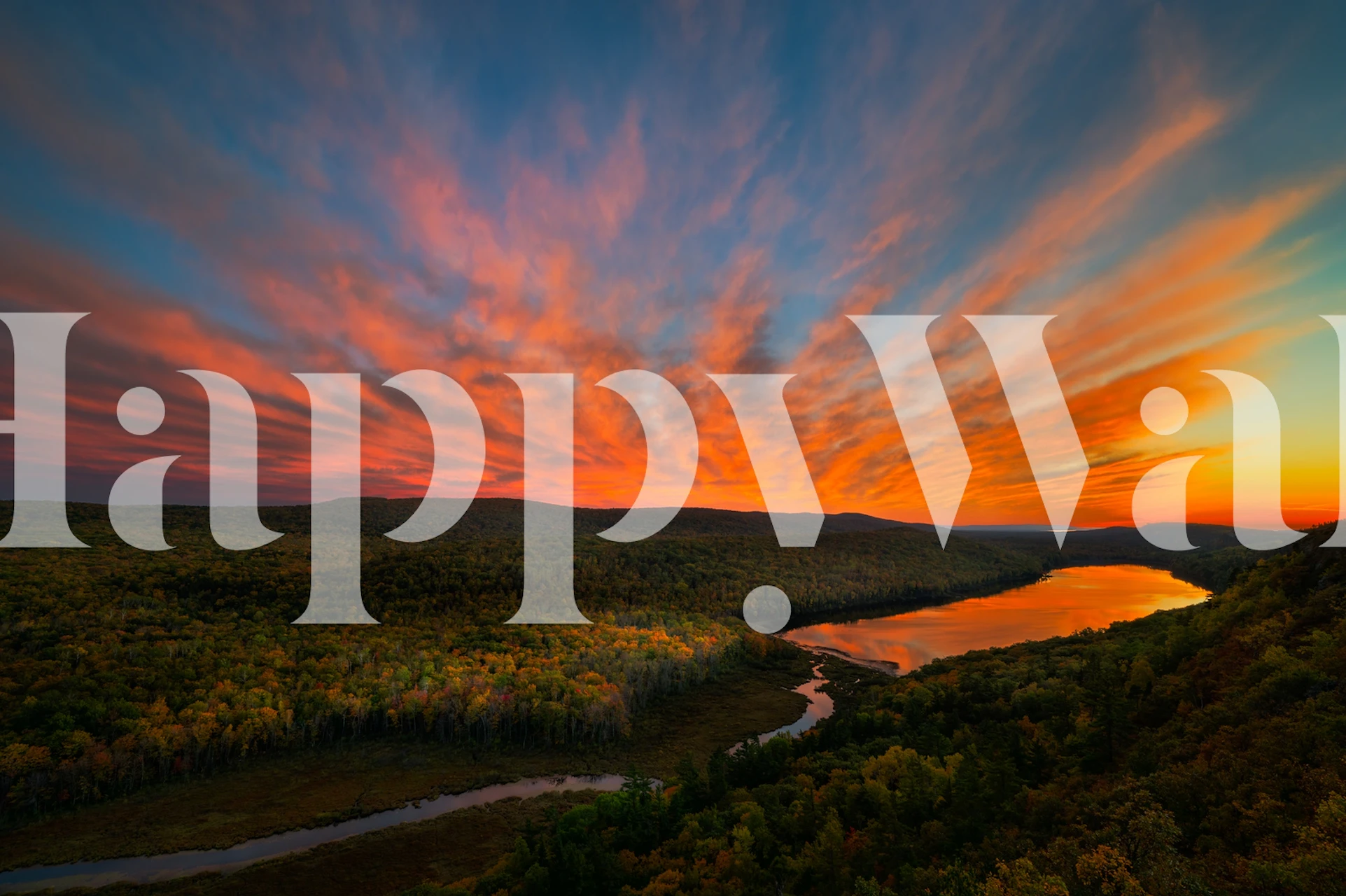 Sunset over Porcupine Mountains tapetti huoneessa