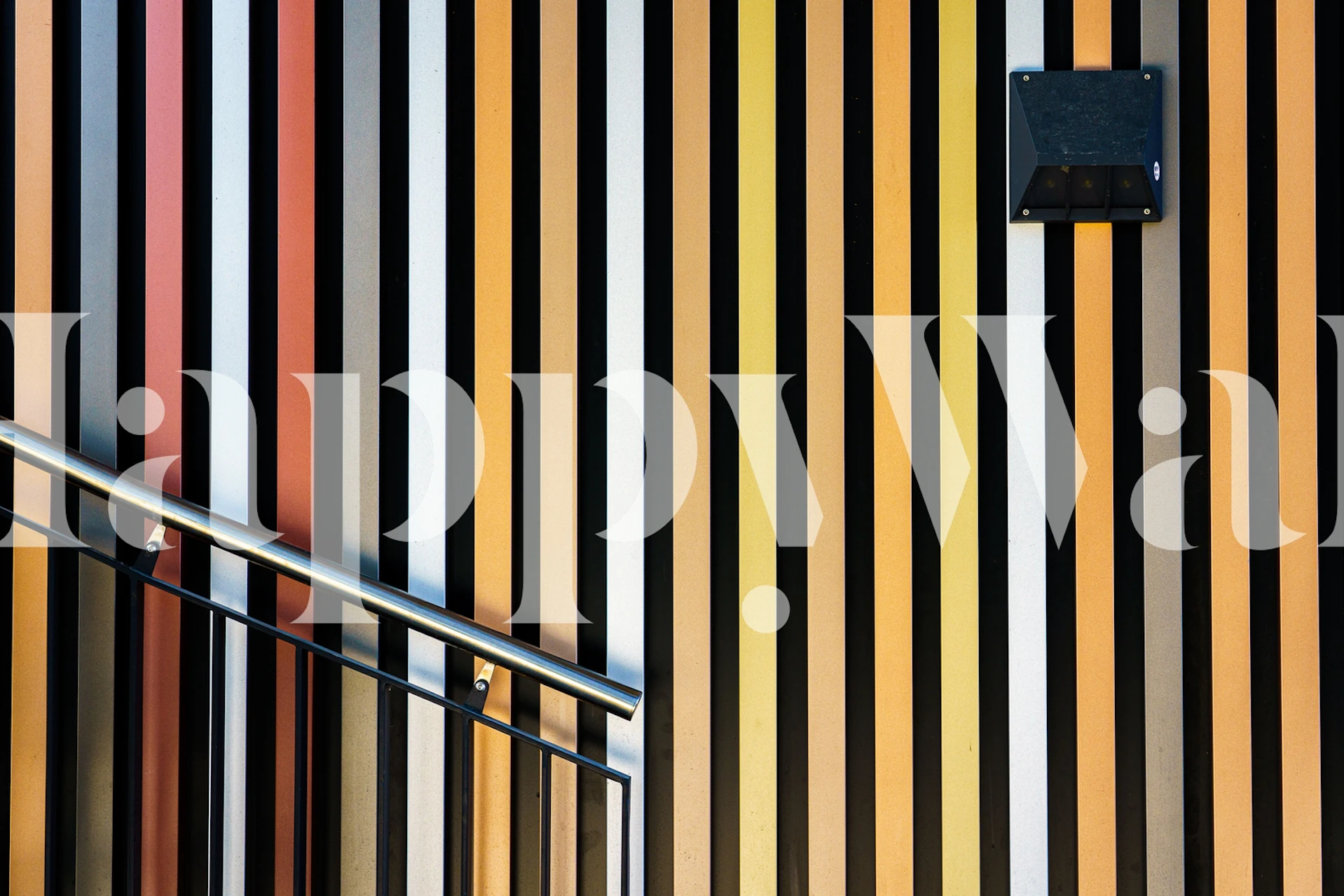 Fototapete mit abstrakten farbigen Streifen und schwarzem Geländerschatten für die Inneneinrichtung.