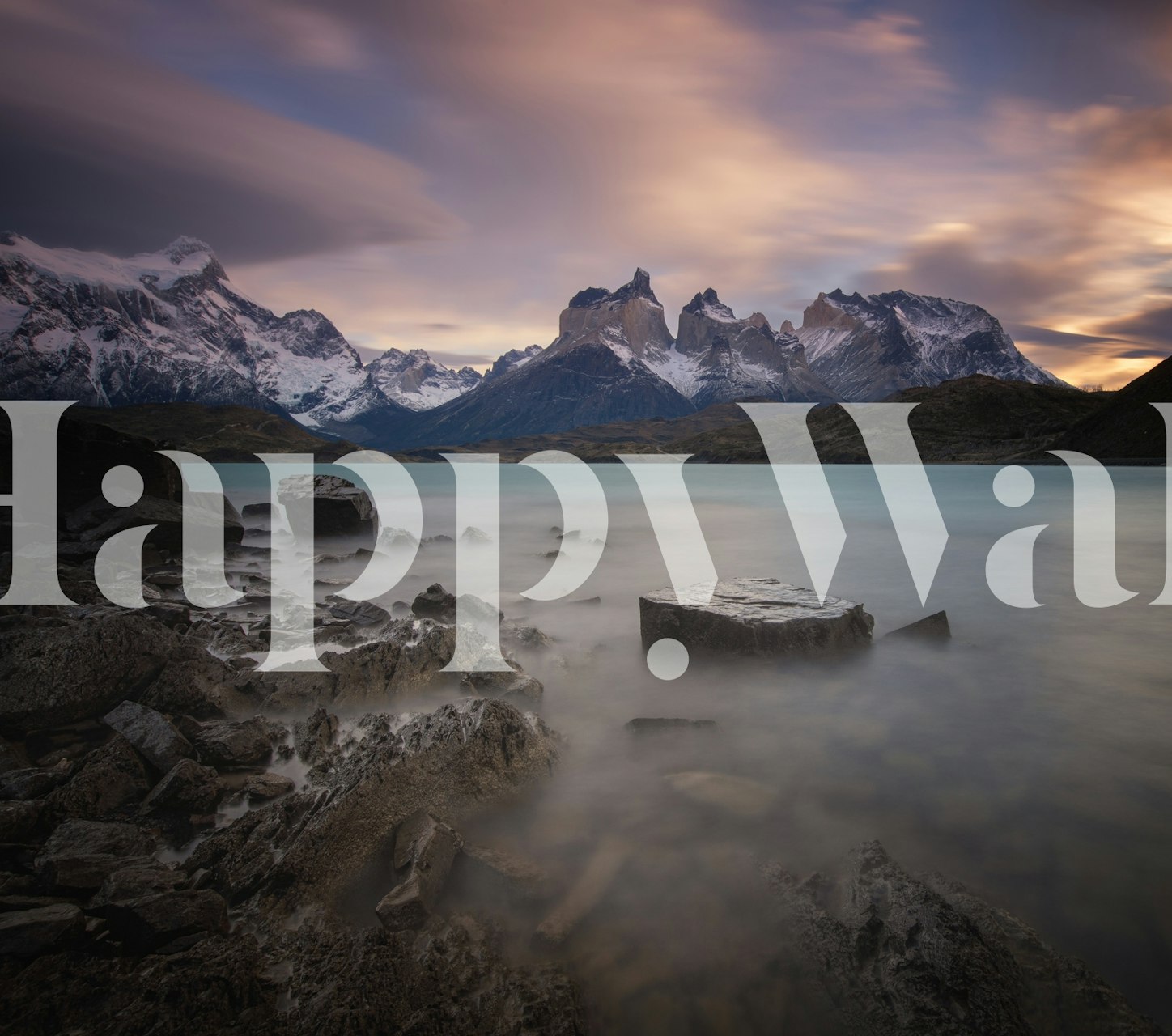 Tapetdesign med en fredelig The First Sunrise-scene