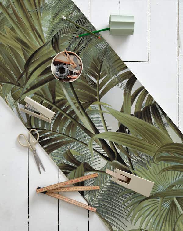 Green Tropical Paradise wallpaper roll