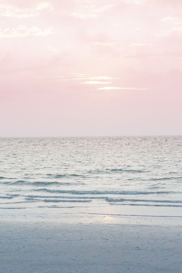 Pastel Ocean Dream Vibes 2