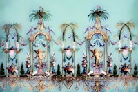 Renaissance Garden wallpaper