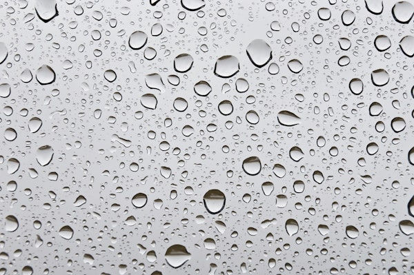 Water droplets on glass 2