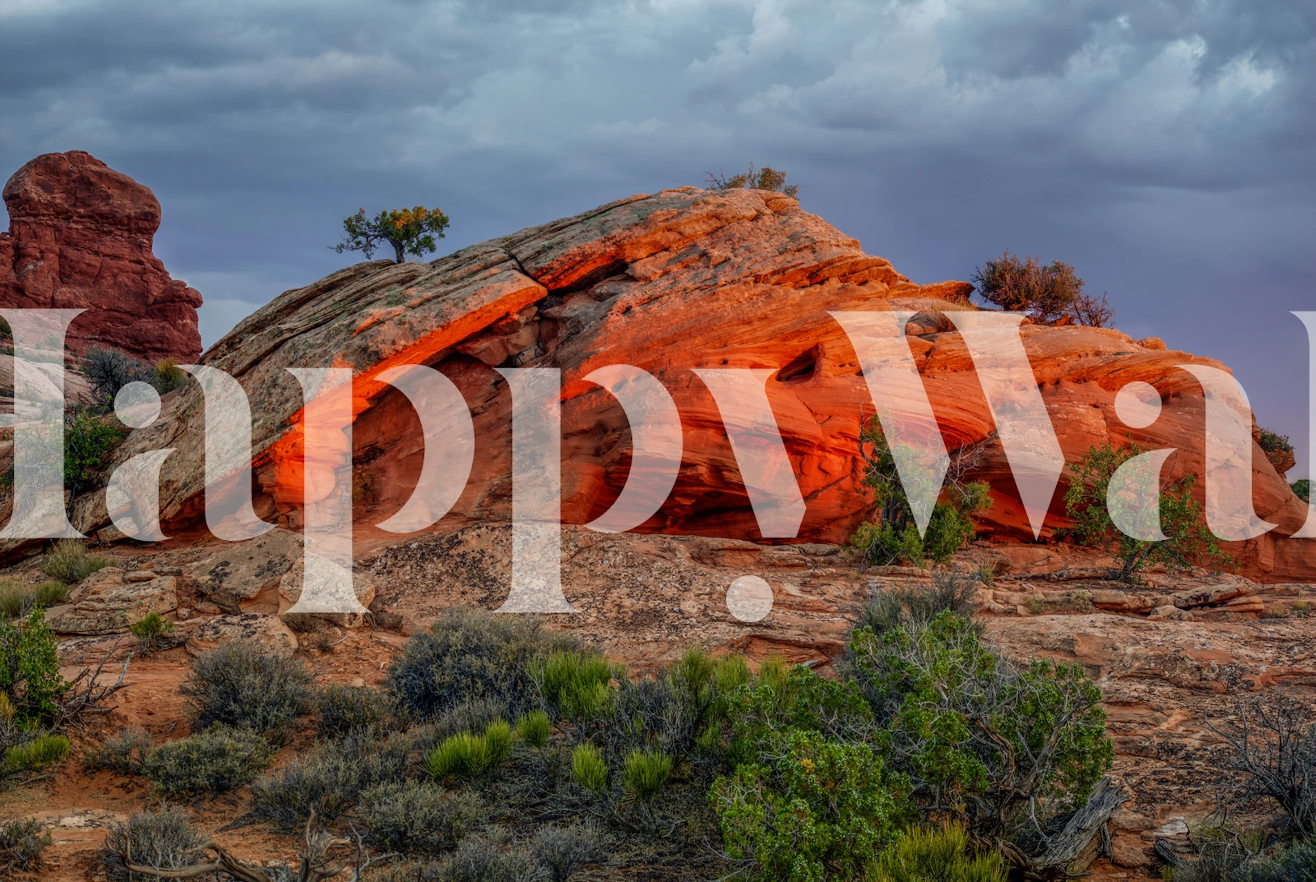 A Glowing Rock At Sunset tapeta v pokoji