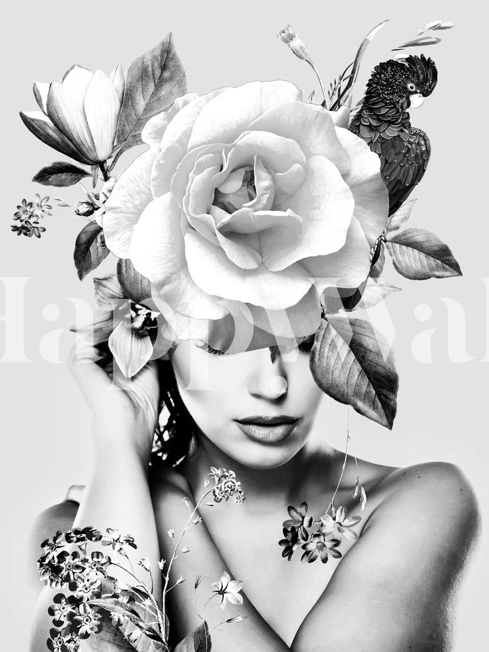 Svart-hvitt veggmaleri av en kvinne med blomsterdekorasjoner