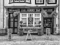 Cafe in South Queensferry carta da parati