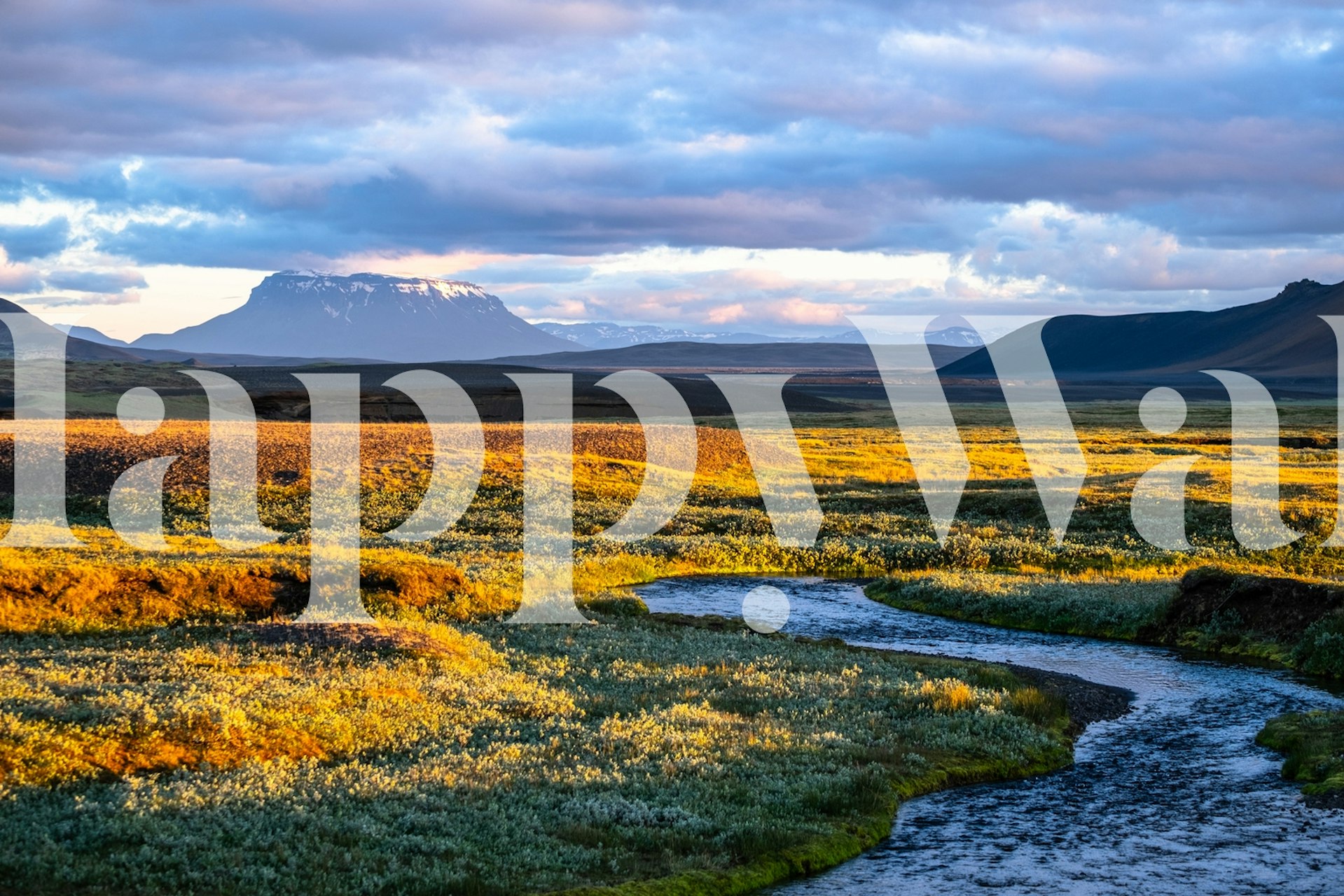 Icelandic Landscape tapetti huoneessa