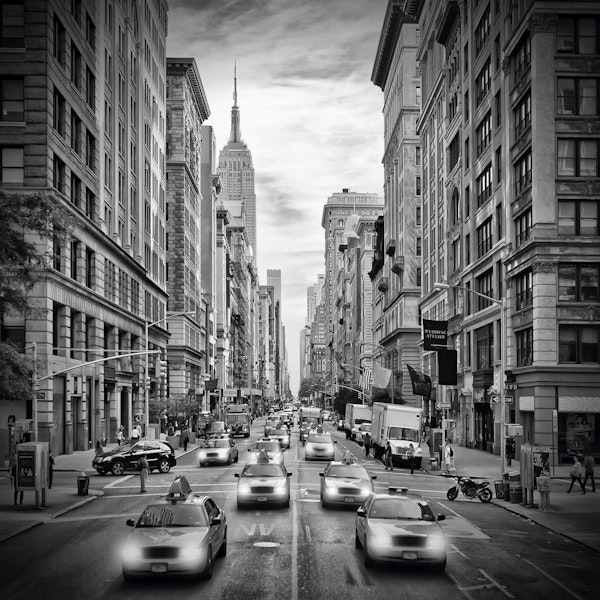 NYC 5th Avenue Traffic