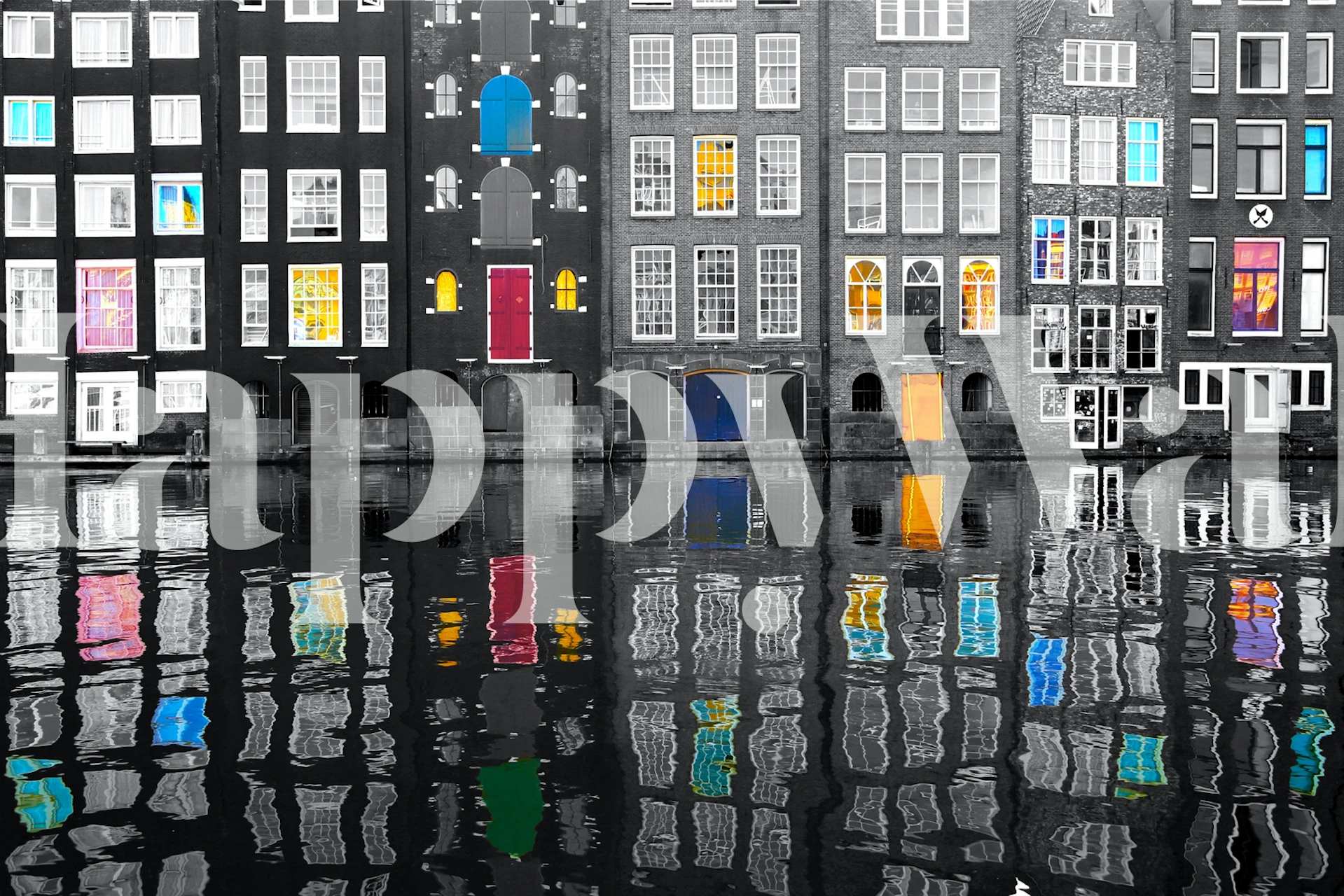 papier peint coloré dans une pièce