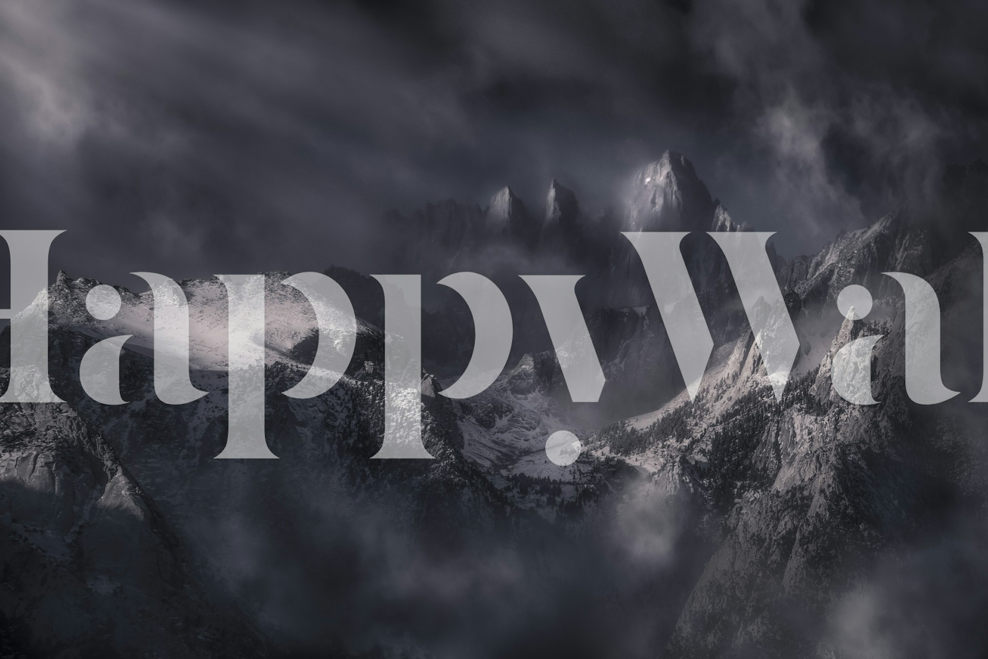 Carta da parati con paesaggio montuoso cupo con nebbia e ombre, intitolata Dark Was the Day