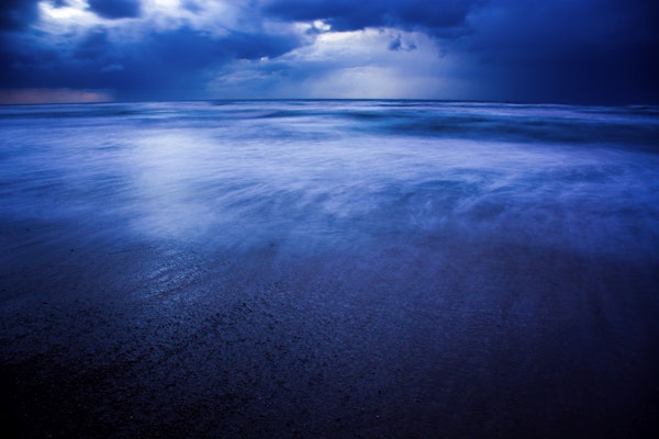 Winter storm over Sidni Ali beach II