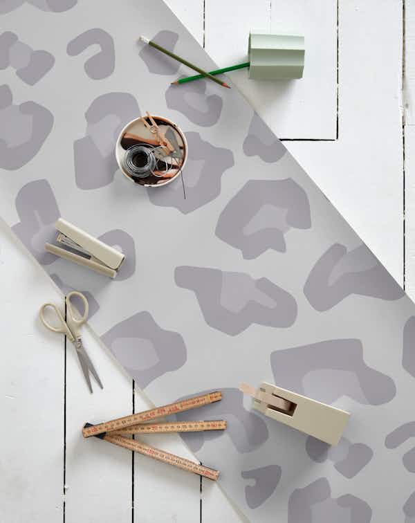 Buy Modern Leopard Print Pale Gray wallpaper Free shipping