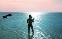 Sunset Swim 1 carta da parati