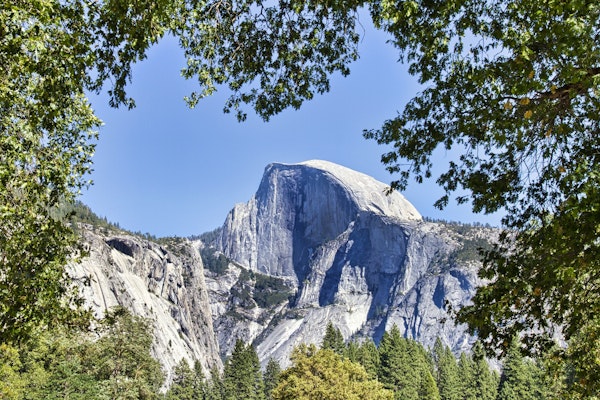 YOSEMITE VALLEY Half Dome